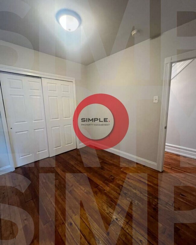 Building Photo - 522 N Charlotte St