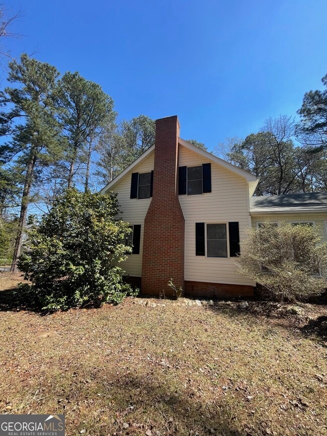 Building Photo - 121 Chipley Creek Dr