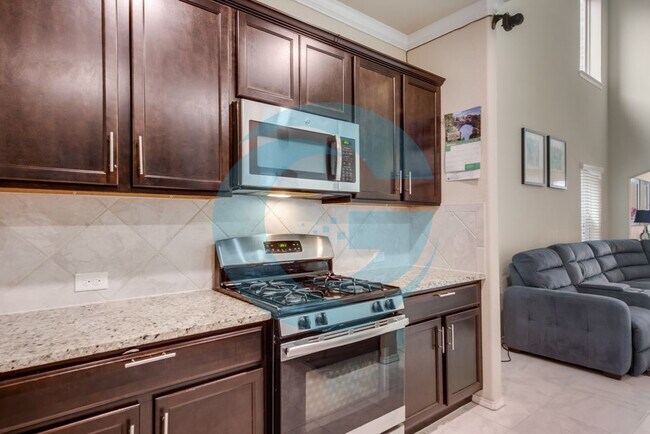 Kitchen Area - 5844 Bindweed St