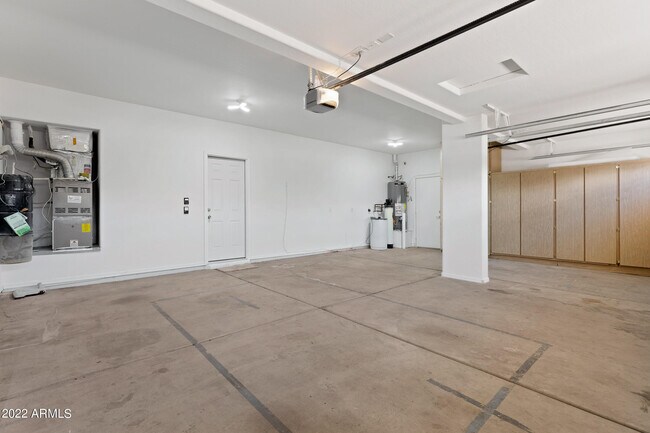 Building Photo - 5976 W Audrey Ln