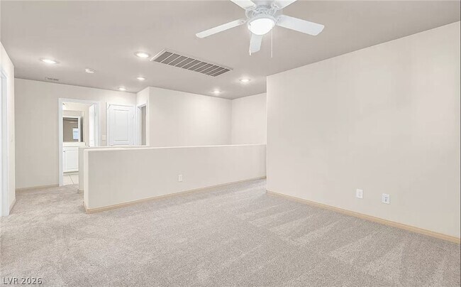 Building Photo - 4836 Golden Shimmer Ave