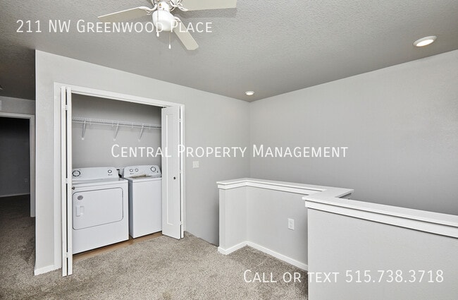 Building Photo - 211 NW Greenwood Pl