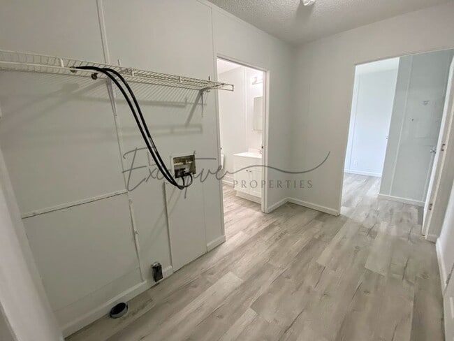 Building Photo - Affordable 3-Bedroom Mobile Home in Sulphur – Central AC & Private Lot