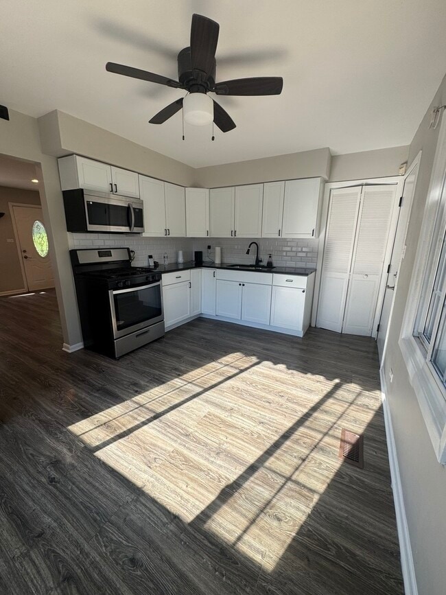 Building Photo - 3614 Wheelwood Ct