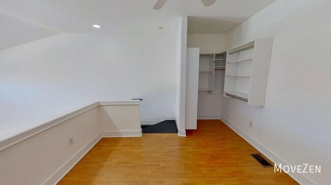 Building Photo - 115 E Park Ave