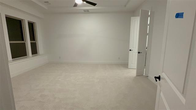 Building Photo - 14902 Hometown Dr