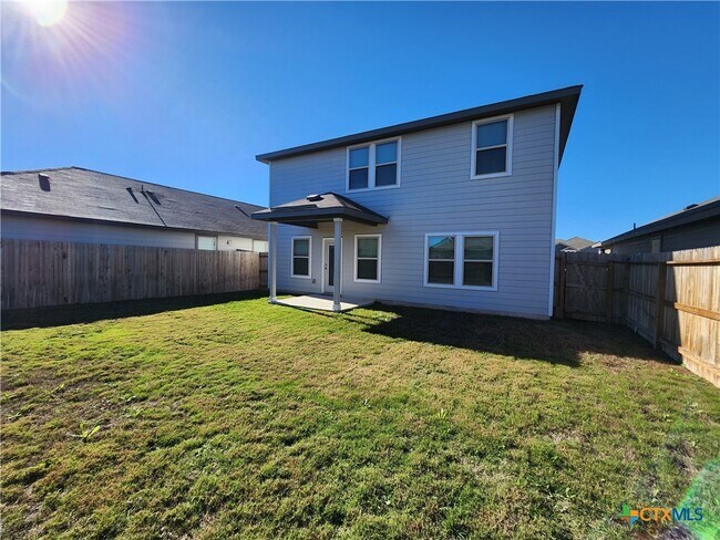 Building Photo - 1225 Ella Xing