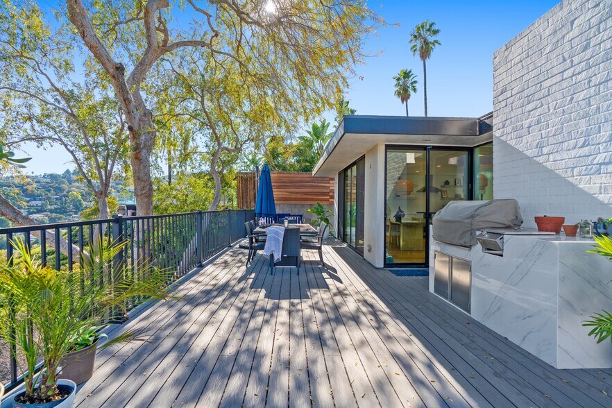 Building Photo - 3632 Beverly Ridge Dr