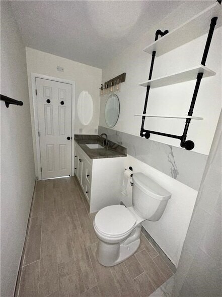 Building Photo - 1644 26th Ave