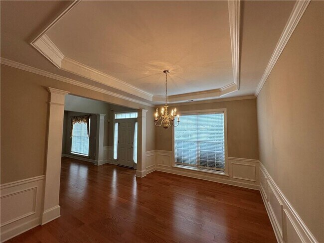 Building Photo - 625 Bentley Ct