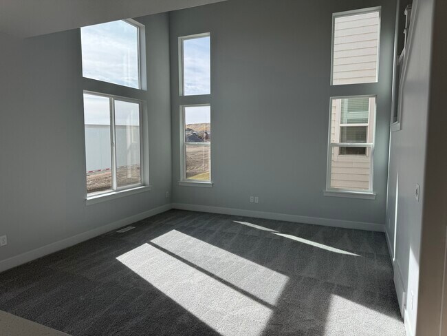 Building Photo - 3783 Big Horn Dr