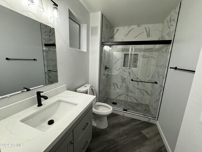 Building Photo - 3848 N 3rd Ave