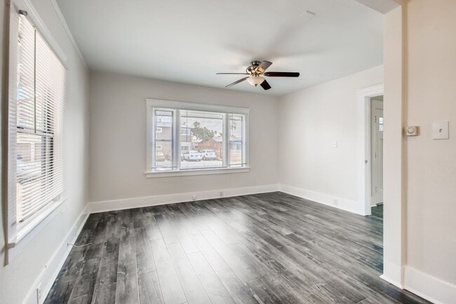Building Photo - Beautifully Renovated 3 Bed / 2 Bath Home in Prime Central San Diego Location – Pet Friendly!