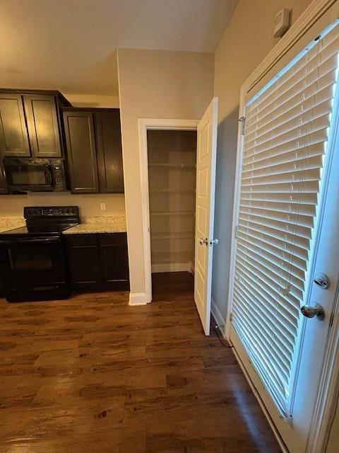 Building Photo - 497 Kirkland Dr