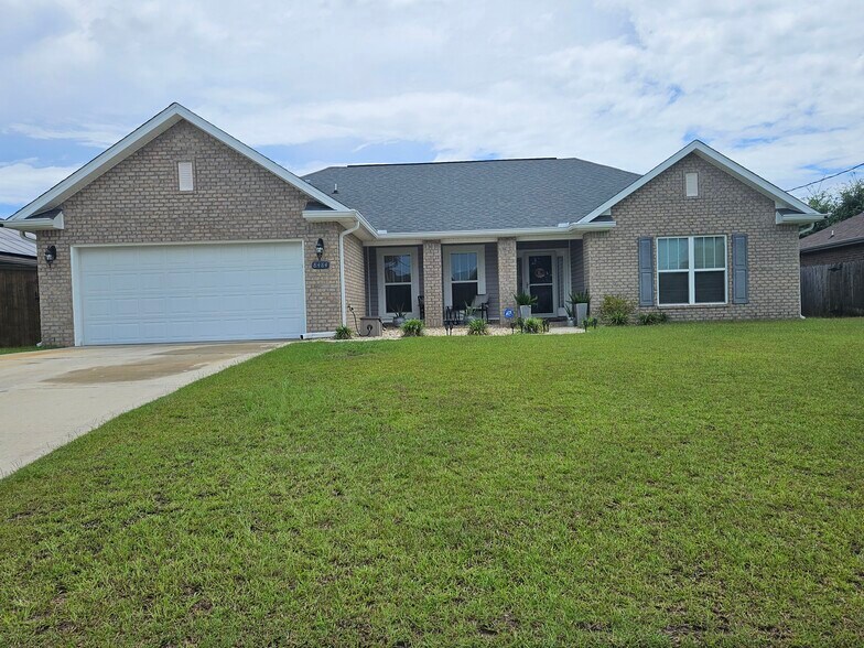 Primary Photo - 8484 Holley Hills Cir