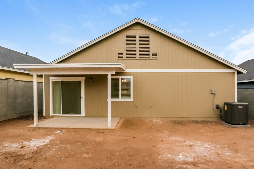 Building Photo - 5919 S 12th Ln