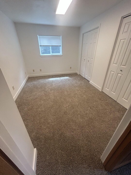 Building Photo - 8913 S Renegade Rd