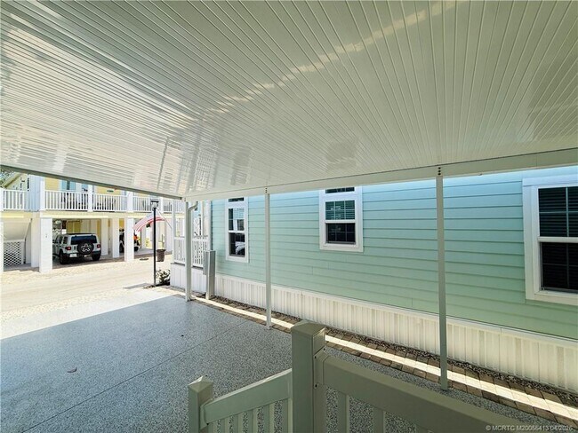 Building Photo - 35 NE Nautical Dr