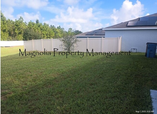 Building Photo - 4 Bedroom 2 Bathroom, Community pool