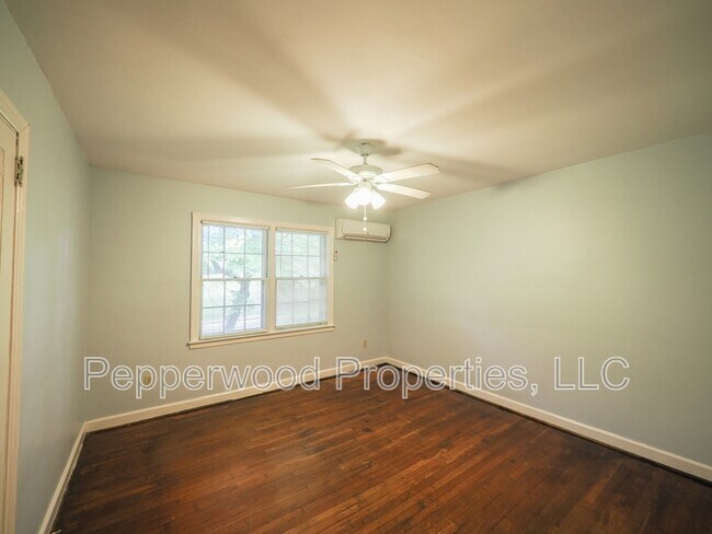 Building Photo - 336 W Hampton Ave