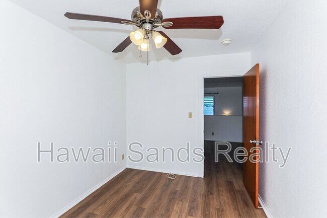 Building Photo - 3331 Hayden St