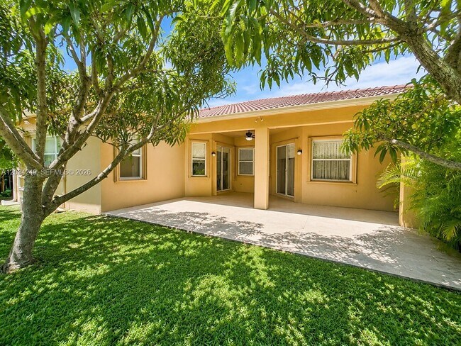 Building Photo - 4463 Rainbow Ave