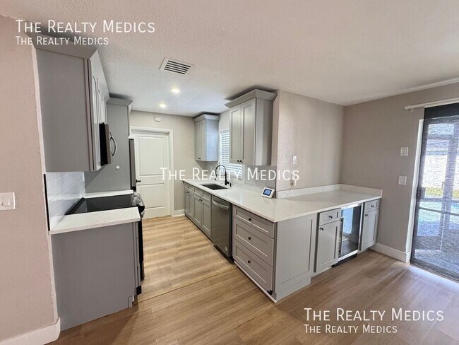 Building Photo - 4522 Fetrow Dr