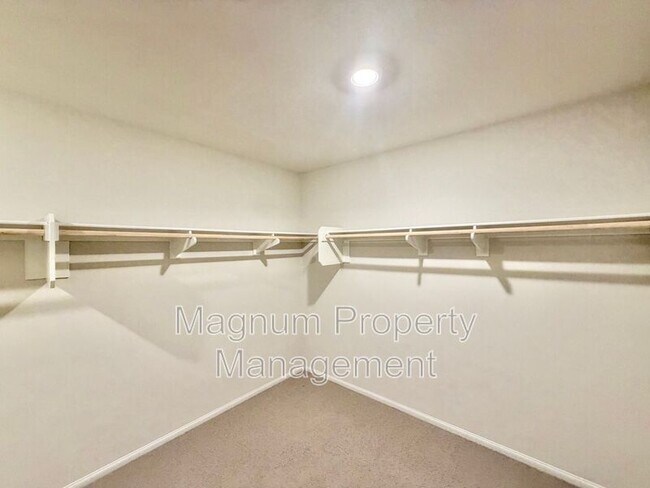 Building Photo - 36330 Albus Ave