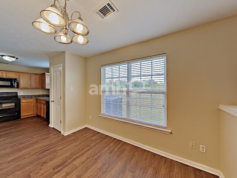 Building Photo - 111 Dreville Dr