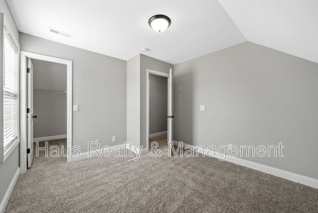 Building Photo - 150 Sycamore Hill Dr