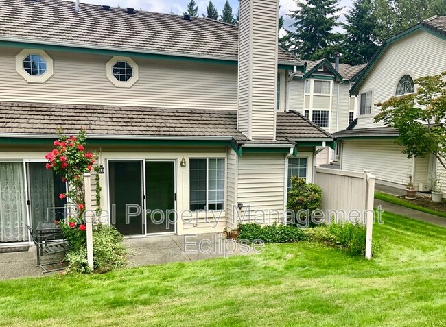 Building Photo - 752 122nd Ave NE