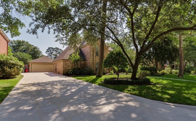 Building Photo - 13206 Chriswood Dr