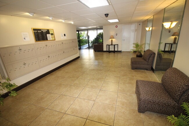 Building Photo - 4700 Natick Ave