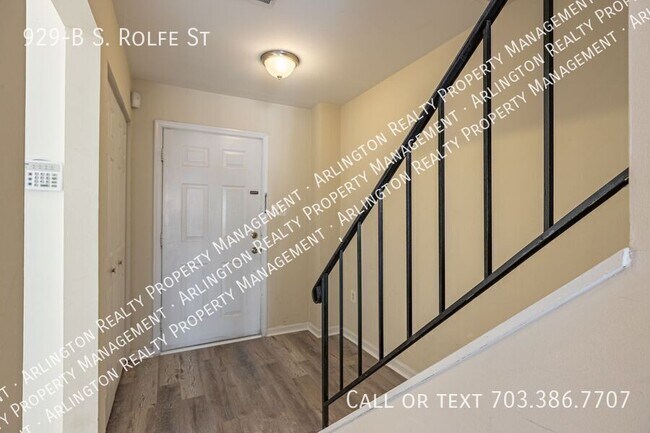 Building Photo - 929-B S Rolfe St