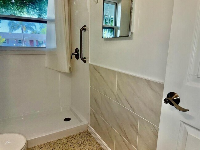 Building Photo - 10189 106th Terrace