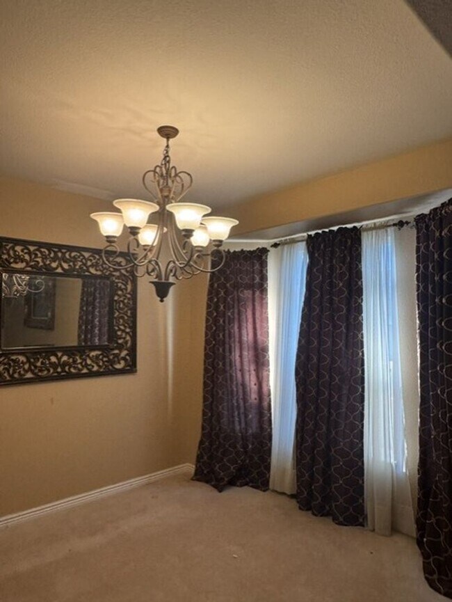 Building Photo - Beautiful 4 Bedroom Home Available in Thornton