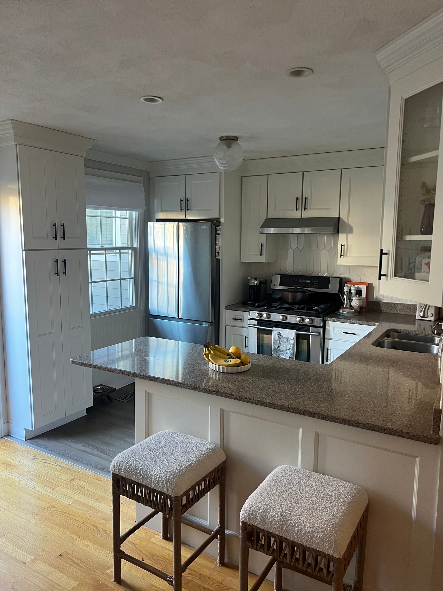 kitchen - 15 Olney St