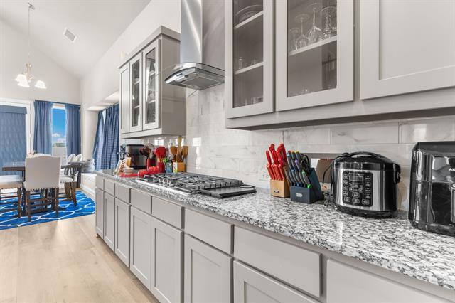 Building Photo - 106 Spanish Bluebell Dr