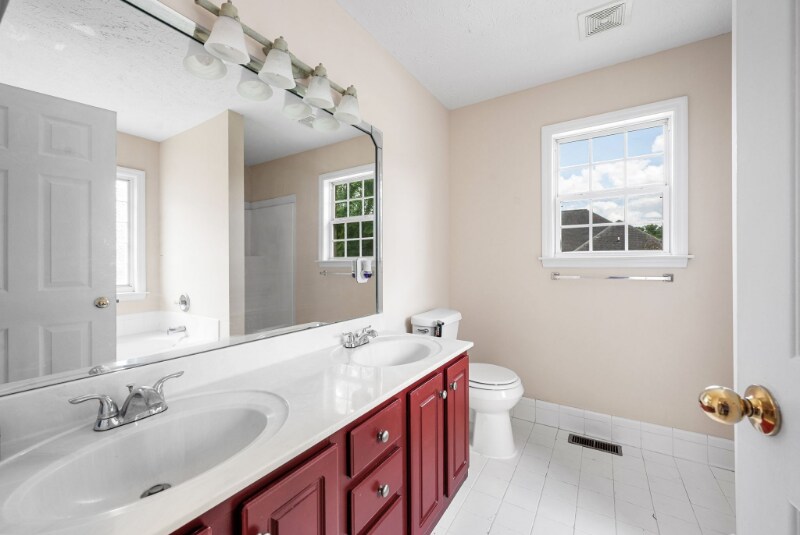 Building Photo - 1108 Waverunner Ct E