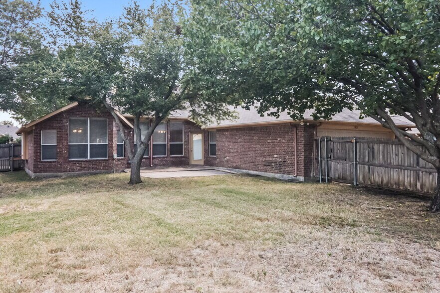 Building Photo - 1811 Caddo Lake Dr