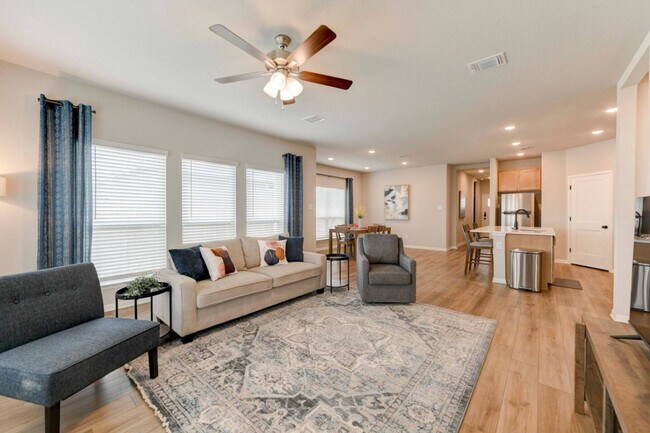 Building Photo - 2839 Fox River Dr