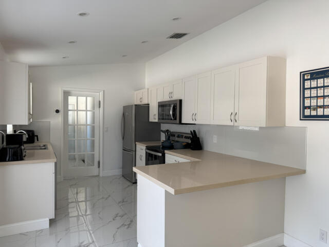 Building Photo - 9420 Nickels Blvd