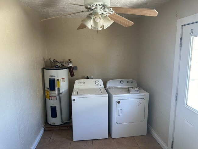 Building Photo - 7296 Ave 232