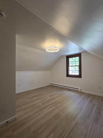 4th bedroom - 2nd floor - 1280 S Beech St