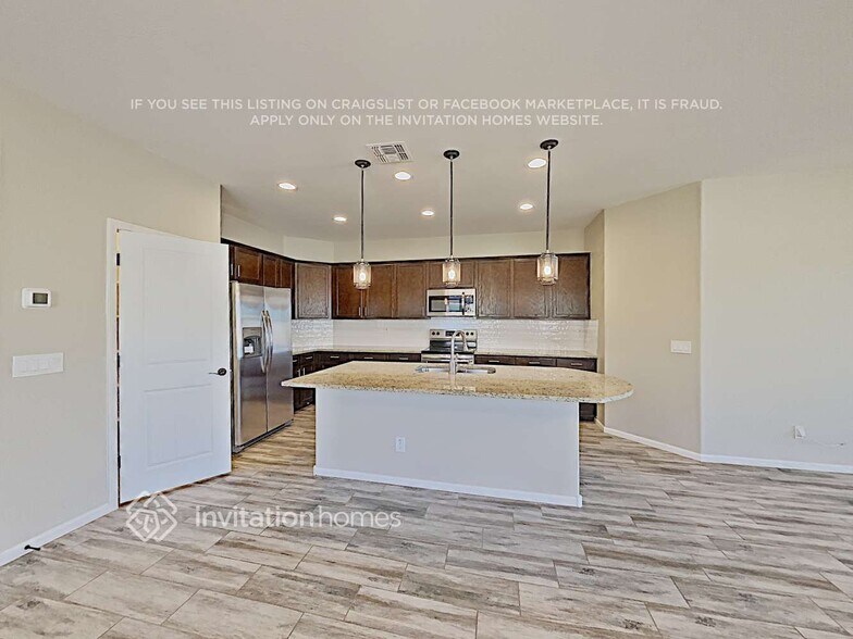 Building Photo - 19908 W Lincoln St