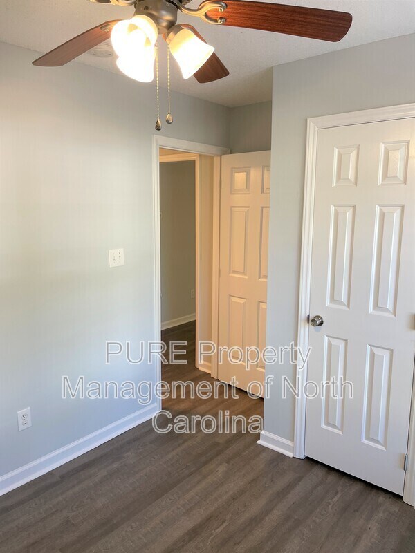 Building Photo - 1044 Amber Acres Ln