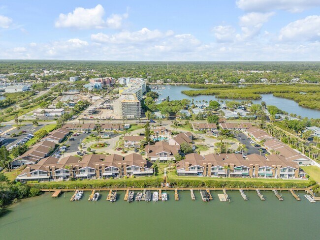 Building Photo - 129 Lagoon Ct