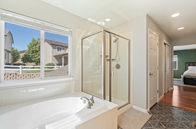 Building Photo - Low-Maintenance Living in Colorado Springs...