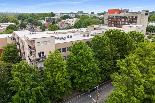 Building Photo - 384 Ralph McGill Blvd NE