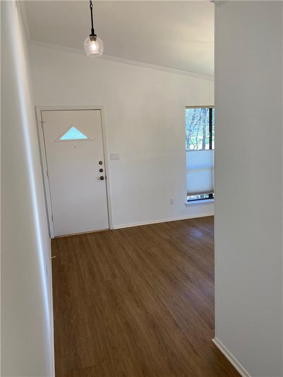 Building Photo - 2102 Rabb Rd